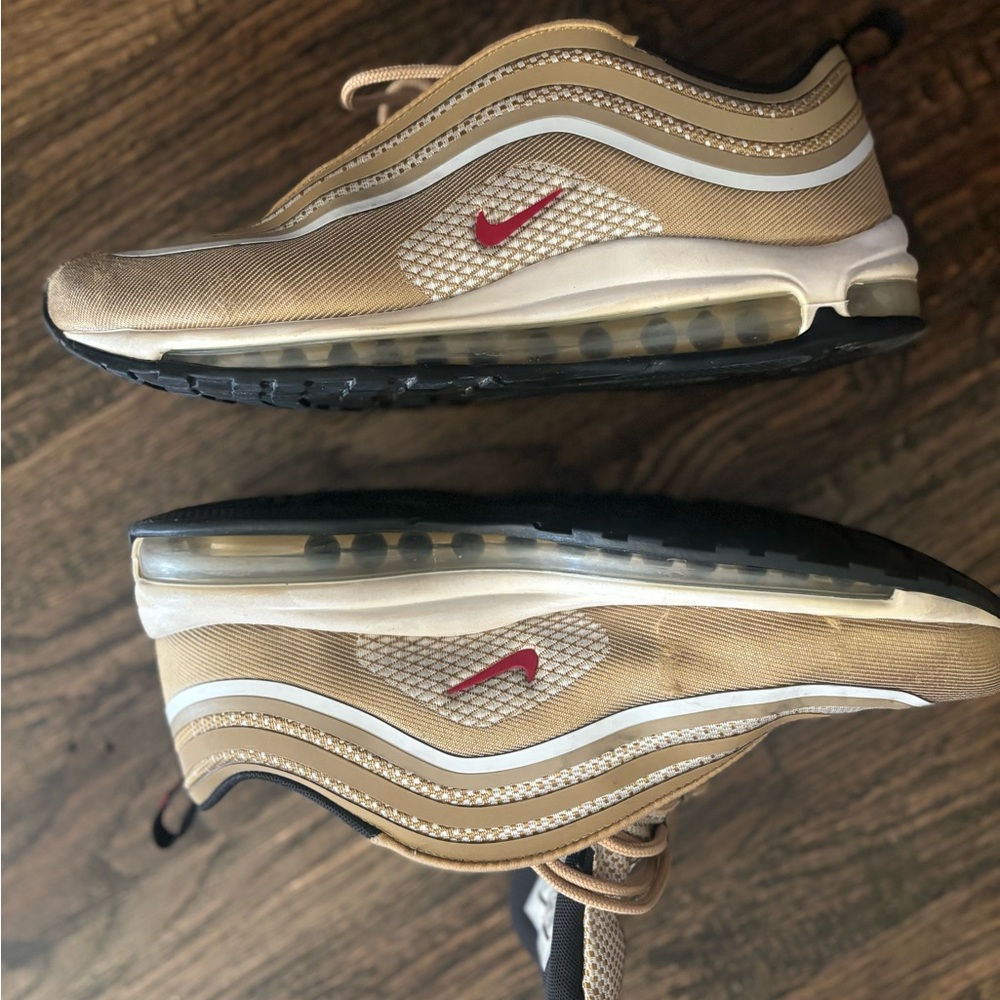 Nike Air Max 97 Men's Shoes - Gold and Red